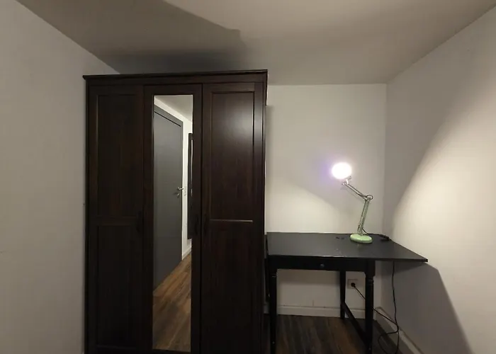 アパート Mikra Homes24 In
